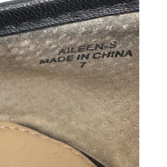 Saks Fifth Avenue Aileen Black Suede And Leather Pointed Toe Heels Womens Size 7 - Picture 12 of 13